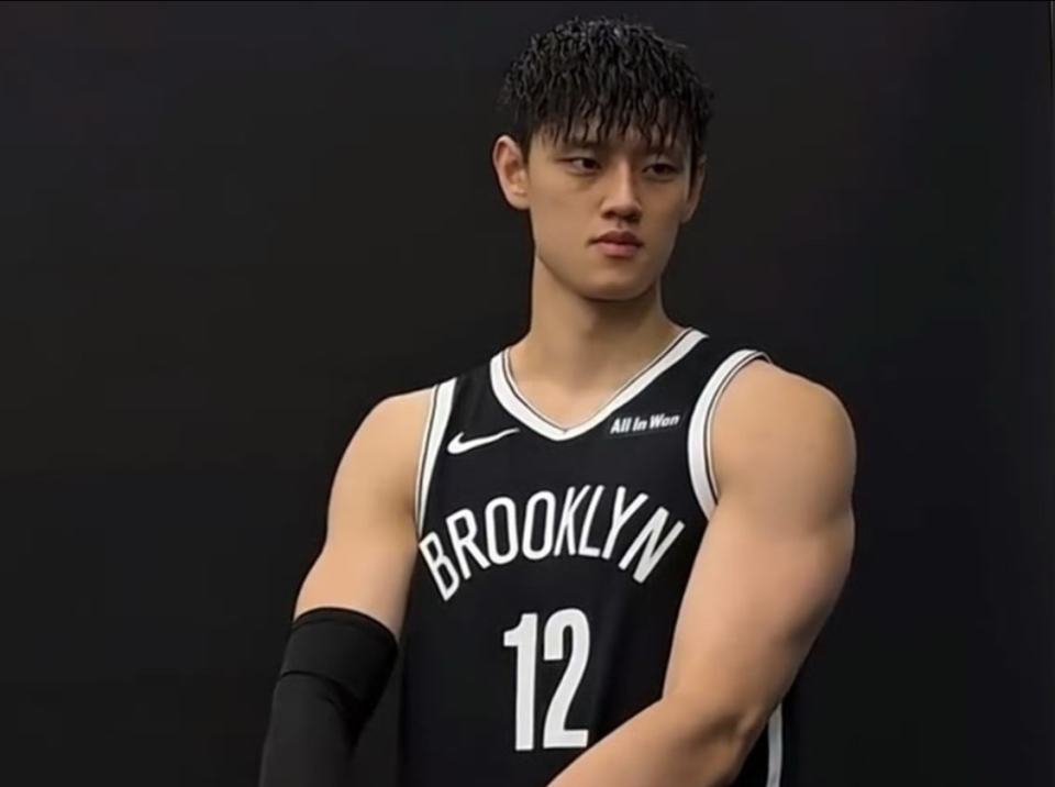 的一个普通, HiyCV, NBA舞台